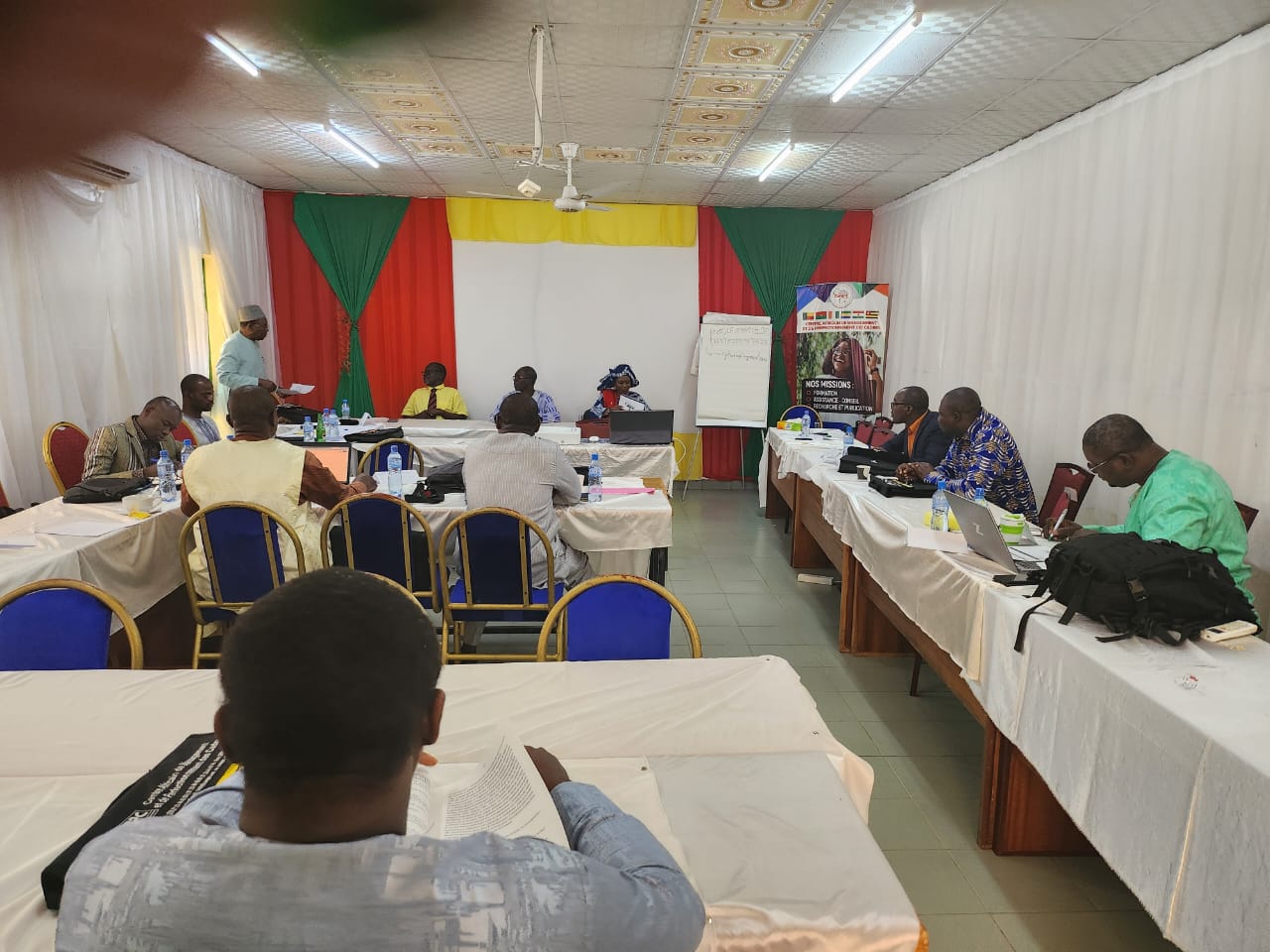 Image 8 - #OUAGA : SÉMINAIRE SPÉCIAL À ZINARÉ DU 18 AU 22 NOVEMBRE 2024 DES CADRES DU BUREAU DES MINES ET DE LA GÉOLOGIE DU BURKINA (BUMIGEB)