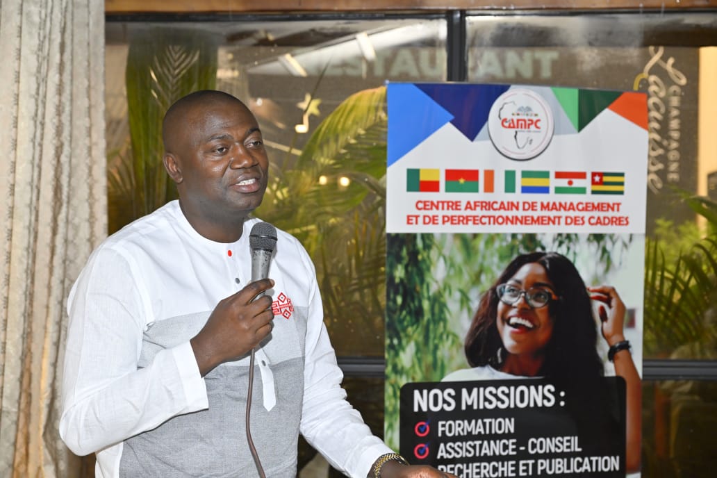 Image 3 - #OUAGA : SÉMINAIRE SUR « LE LEADERSHIP TRANSFORMATIONNEL »