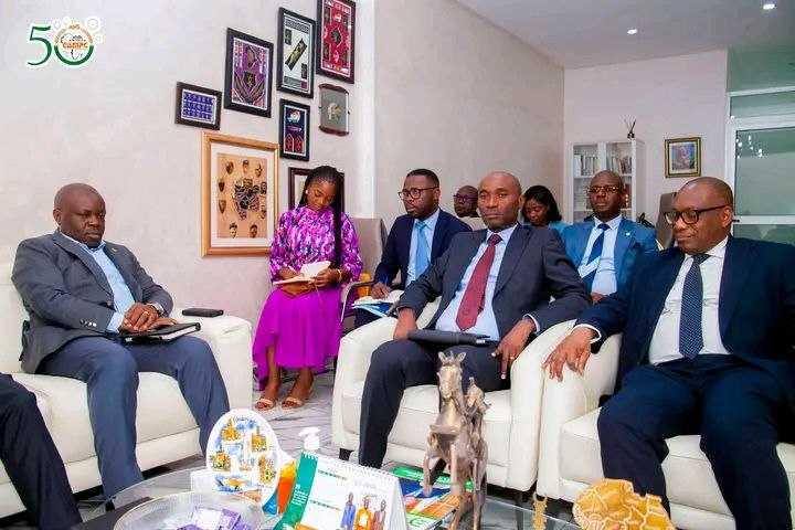 Image 4 - 🤝 🇬🇦 Le CAMPC a eu l’honneur d’accueillir Mme Laurence NDONG, Ministre de la Fonction Publique et du Renforcement des Capacités du Gabon, Administrateur du CAMPC, dans le cadre d’une visite de travail du 06 au 09 mai 2026.  Au cours de son séjour, Mada