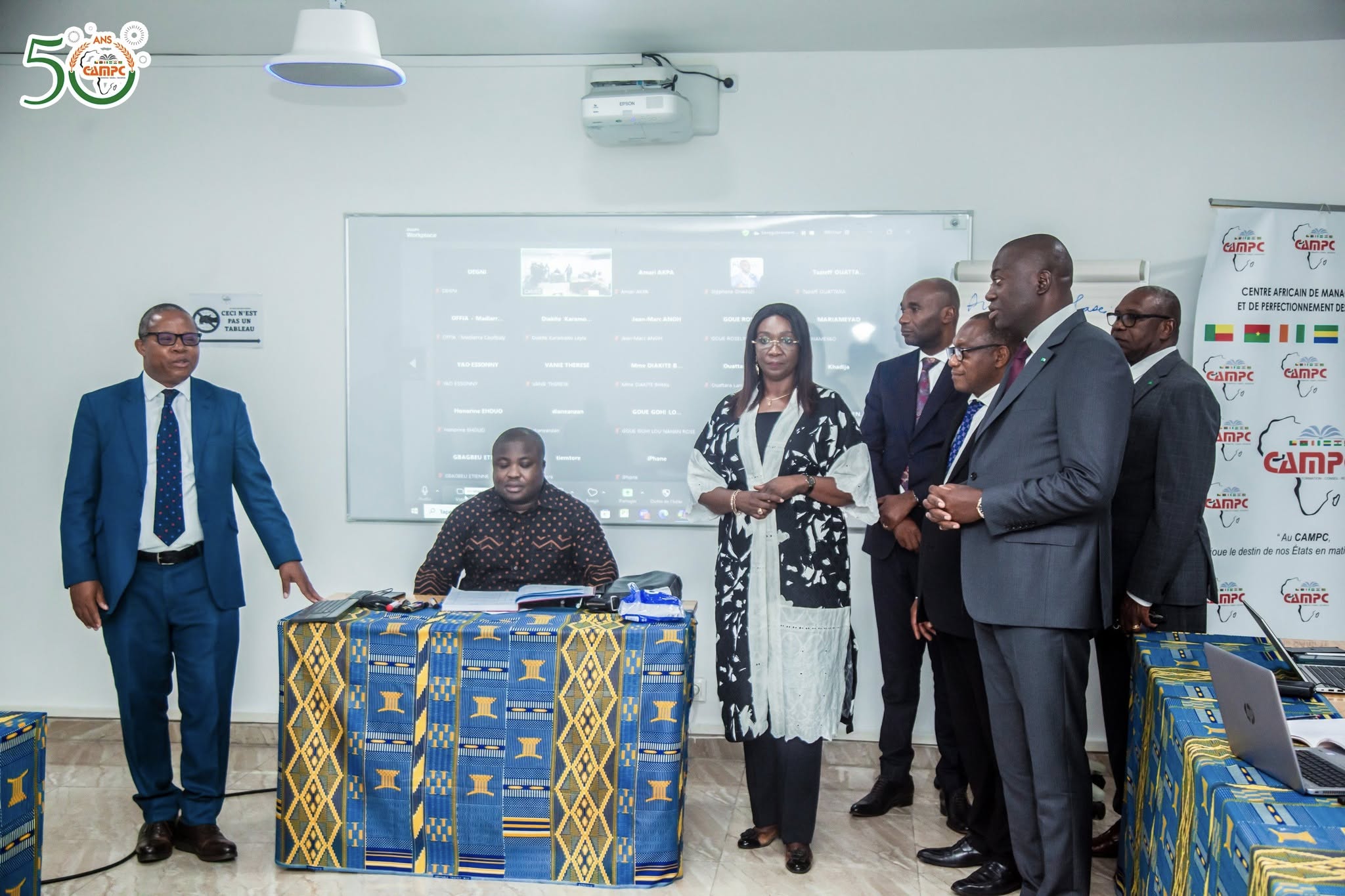 Image 8 - #VISITE DE TRAVAIL DE MME LE MINISTRE DE LA FONCTION PUBLIQUE ET DU RENFORCEMENT DES CAPACITÉS DU GABON